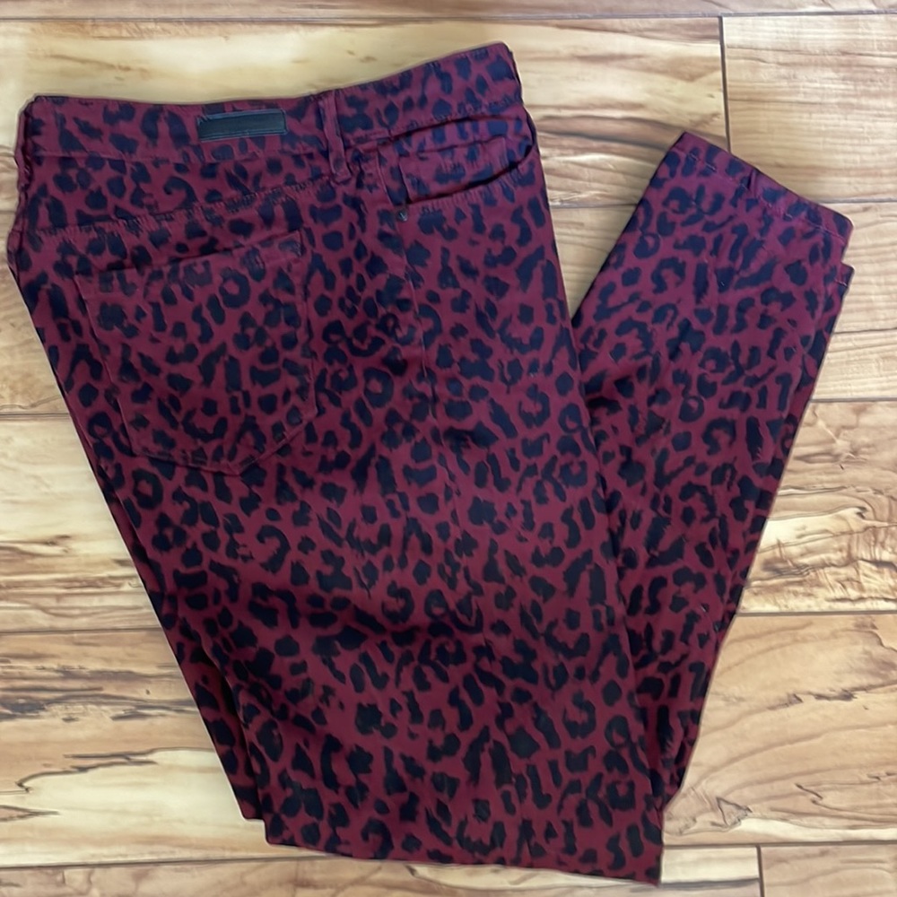 Social Standard by Sanctuary Leopard Print Ankle Skinny Jeans